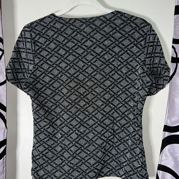 Vue Point by Jordan silver metallic, short sleeve shirt, size large - Picture 9 of 11